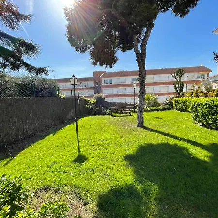 Garden Floor Apartment, Direct Access To The Pool Apartamento Lloret de Mar