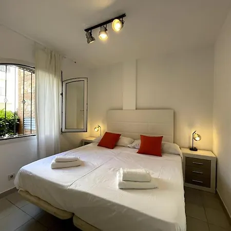 Garden Floor Apartment, Direct Access To The Pool Lloret de Mar